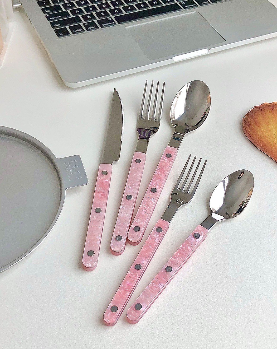 10-delars modernt bestickset
